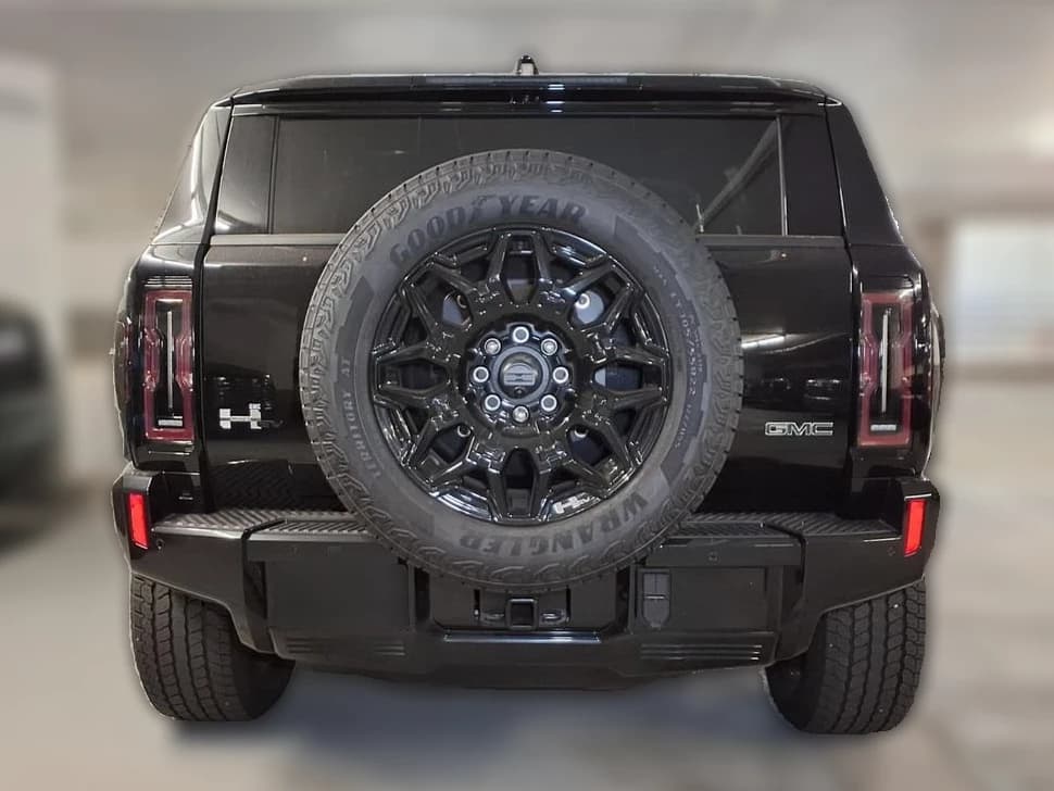 GMC HUMMER EV SUV 2X e4WD 4dr 2026 — side view