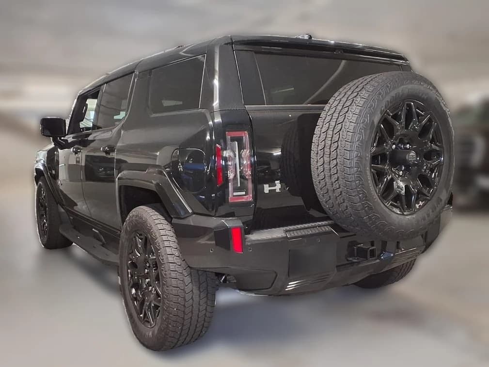 GMC HUMMER EV SUV 2X e4WD 4dr 2026 — side view