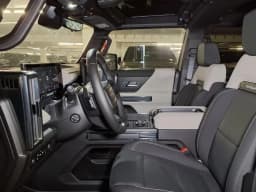 GMC HUMMER EV SUV 2X e4WD 4dr 2026 — side view