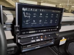 GMC HUMMER EV SUV 2X e4WD 4dr 2026 — side view