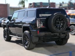 GMC HUMMER EV SUV 2X e4WD 4dr 2026 — side view