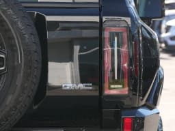GMC HUMMER EV SUV 2X e4WD 4dr 2026 — side view