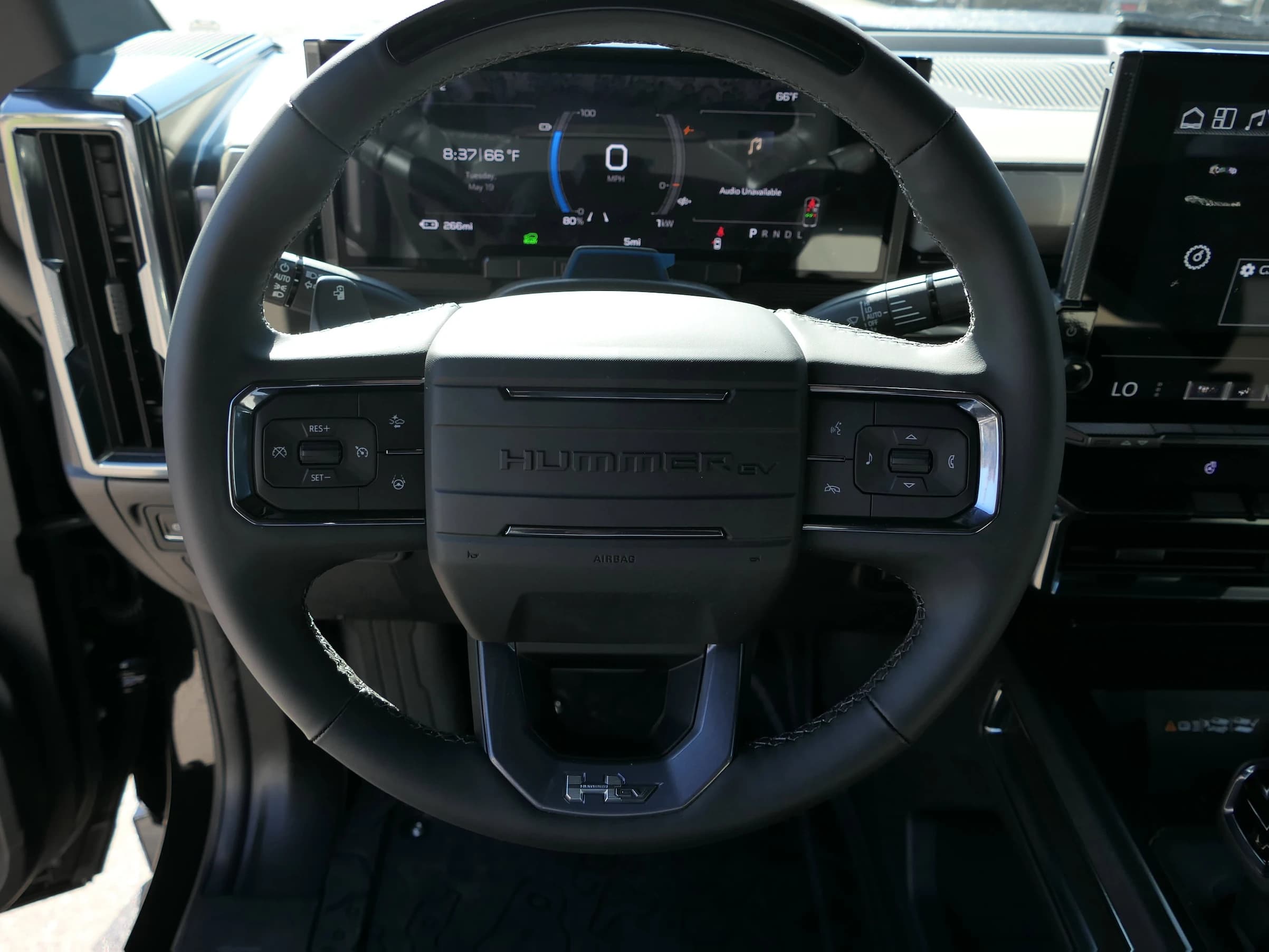 GMC HUMMER EV SUV 2X e4WD 4dr 2026 — side view