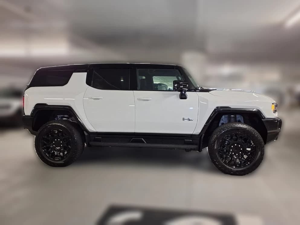 GMC HUMMER EV SUV 2X e4WD 4dr 2026 — side view