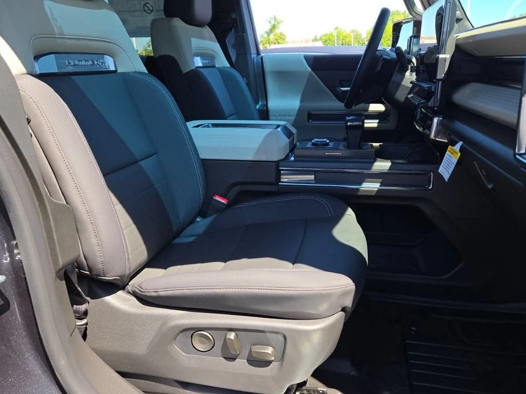 GMC HUMMER EV SUV 2X e4WD 4dr 2026 — side view