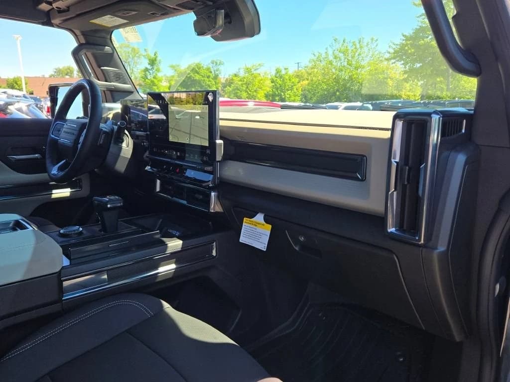 GMC HUMMER EV SUV 2X e4WD 4dr 2026 — side view