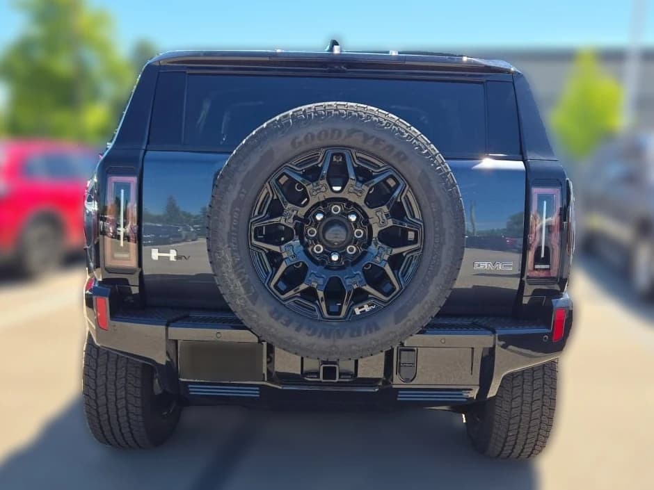 GMC HUMMER EV SUV 2X e4WD 4dr 2026 — side view