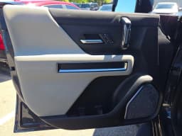 GMC HUMMER EV SUV 2X e4WD 4dr 2026 — side view