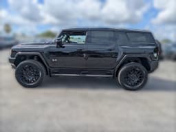 GMC HUMMER EV SUV 2X e4WD 4dr 2026 — side view