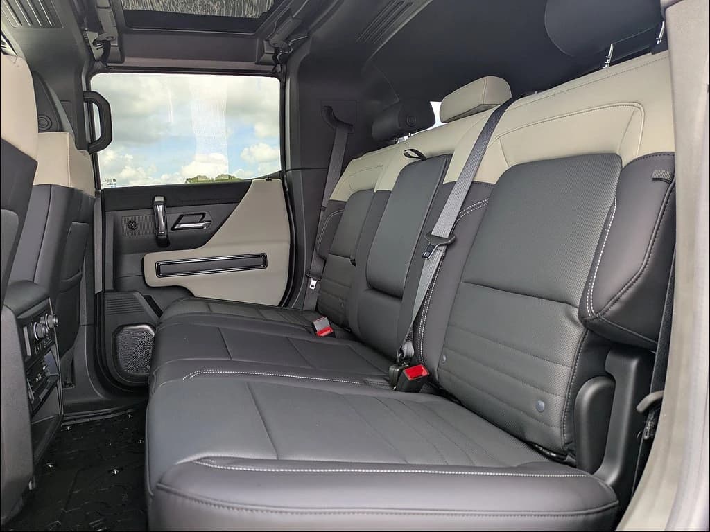 GMC HUMMER EV SUV 2X e4WD 4dr 2026 — side view