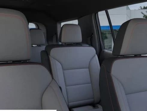 Chevrolet Traverse FWD LT 4dr 2026 — side view