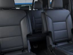 Chevrolet Traverse FWD LT 4dr 2026 — side view