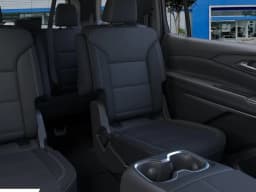 Chevrolet Traverse FWD LT 4dr 2027 — side view