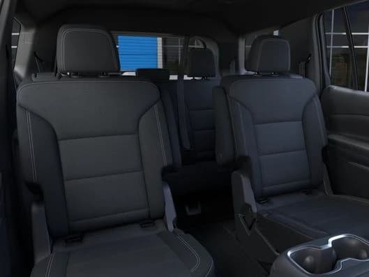 Chevrolet Traverse FWD LT 4dr 2027 — side view