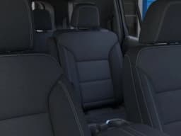 Chevrolet Traverse FWD LT 4dr 2027 — side view