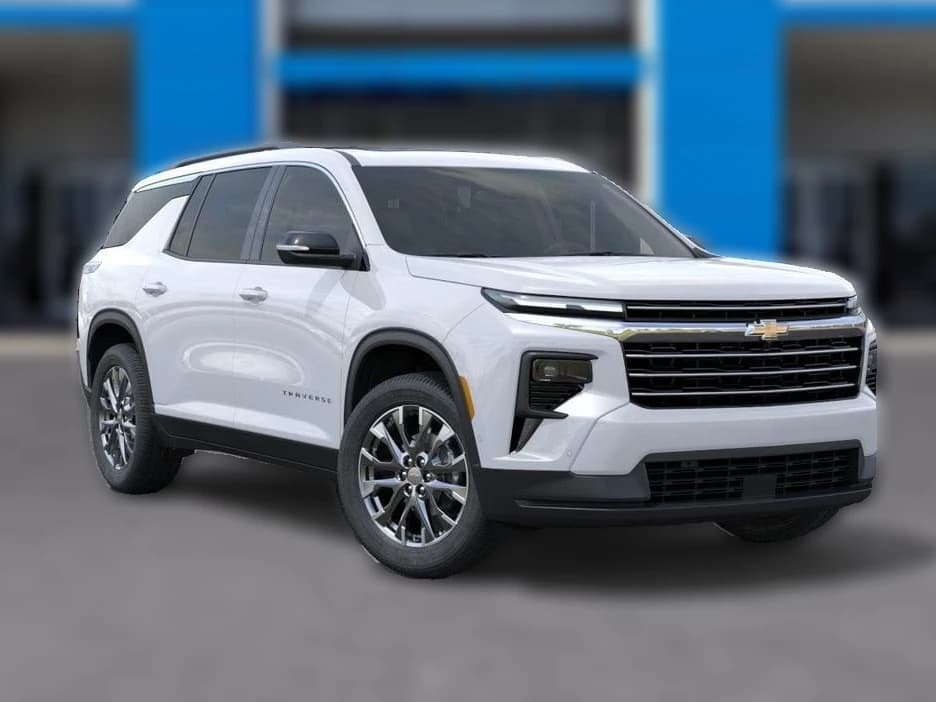 Chevrolet Traverse FWD LT 4dr 2026 — side view