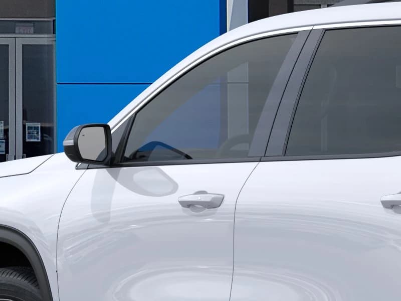 Chevrolet Traverse FWD LT 4dr 2026 — side view