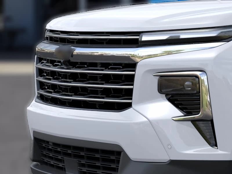 Chevrolet Traverse FWD LT 4dr 2026 — side view