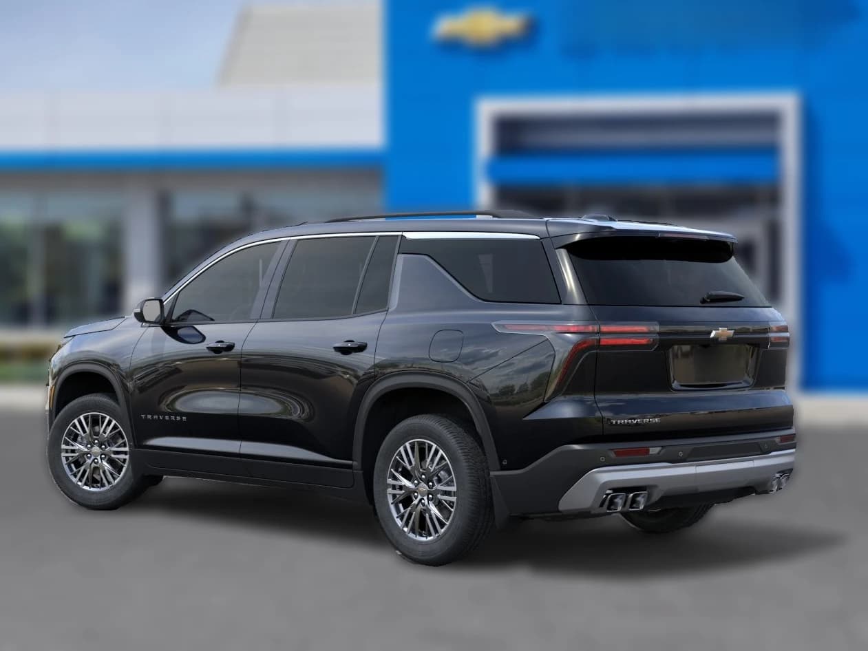 Chevrolet Traverse FWD LT 4dr 2026 — side view