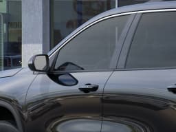 Chevrolet Traverse FWD LT 4dr 2026 — side view