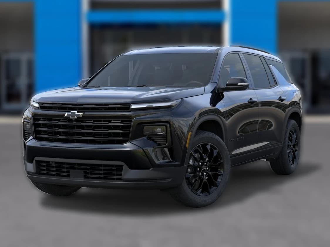 Chevrolet Traverse FWD LT 4dr 2026 — side view