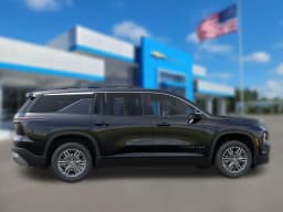 Chevrolet Traverse FWD LT 4dr 2027 — side view