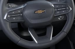 Chevrolet Traverse FWD LT 4dr 2027 — side view