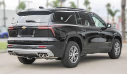 Chevrolet Traverse FWD LT 4dr 2027 — side view