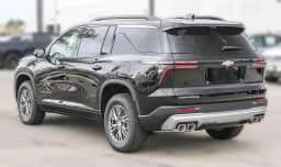 Chevrolet Traverse FWD LT 4dr 2027 — side view