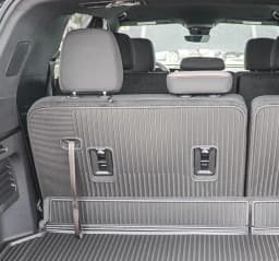 Chevrolet Traverse FWD LT 4dr 2027 — side view