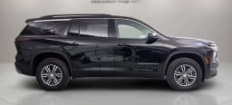 Chevrolet Traverse FWD LT 4dr 2026 — side view