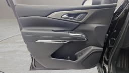 Chevrolet Traverse FWD LT 4dr 2026 — side view