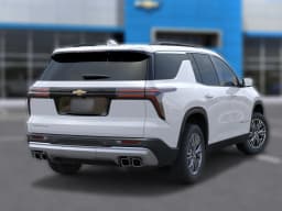 Chevrolet Traverse FWD LT 4dr 2026 — side view