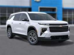 Chevrolet Traverse FWD LT 4dr 2026 — side view