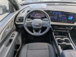 Chevrolet Traverse FWD LT 4dr 2027 — side view