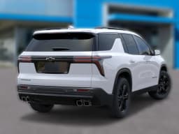 Chevrolet Traverse FWD LT 4dr 2027 — side view