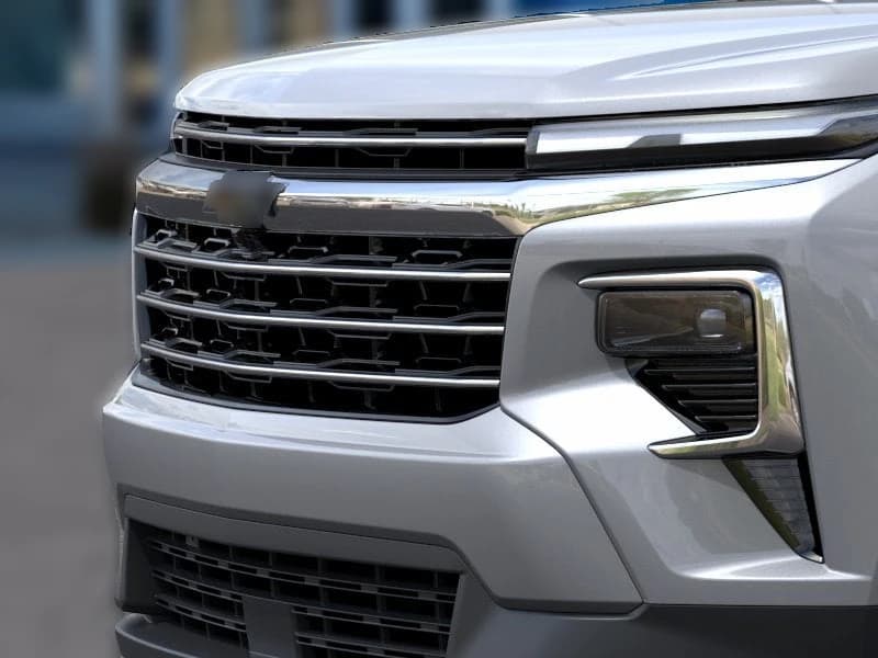 Chevrolet Traverse FWD LT 4dr 2027 — side view