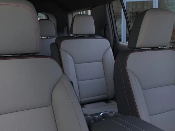 Chevrolet Traverse FWD LT 4dr 2027 — side view