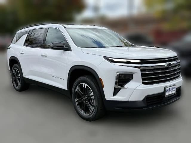 Chevrolet Traverse FWD LT 4dr 2027 — side view