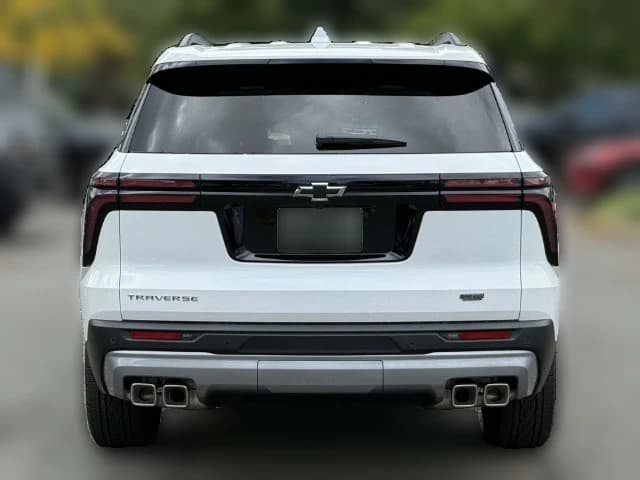 Chevrolet Traverse FWD LT 4dr 2027 — side view