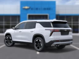 Chevrolet Traverse FWD LT 4dr 2027 — side view