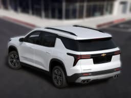Chevrolet Traverse FWD LT 4dr 2027 — side view