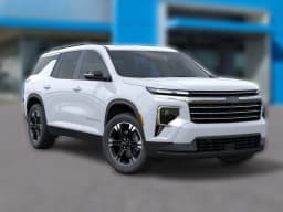 Chevrolet Traverse FWD LT 4dr 2027 — side view