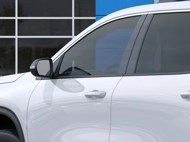 Chevrolet Traverse FWD LT 4dr 2026 — side view