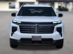Chevrolet Traverse FWD LT 4dr 2026 — side view