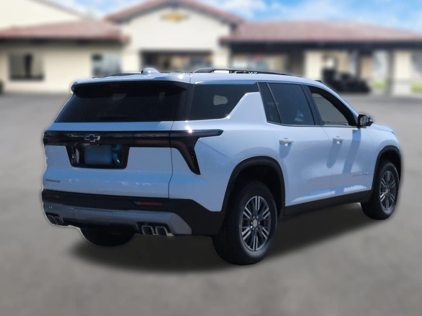 Chevrolet Traverse FWD LT 4dr 2026 — side view