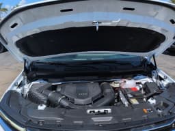 Chevrolet Traverse FWD LT 4dr 2026 — side view