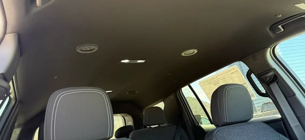 Chevrolet Traverse FWD LT 4dr 2027 — side view
