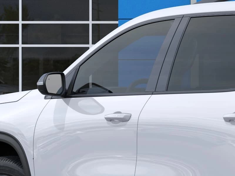 Chevrolet Traverse FWD LT 4dr 2027 — side view