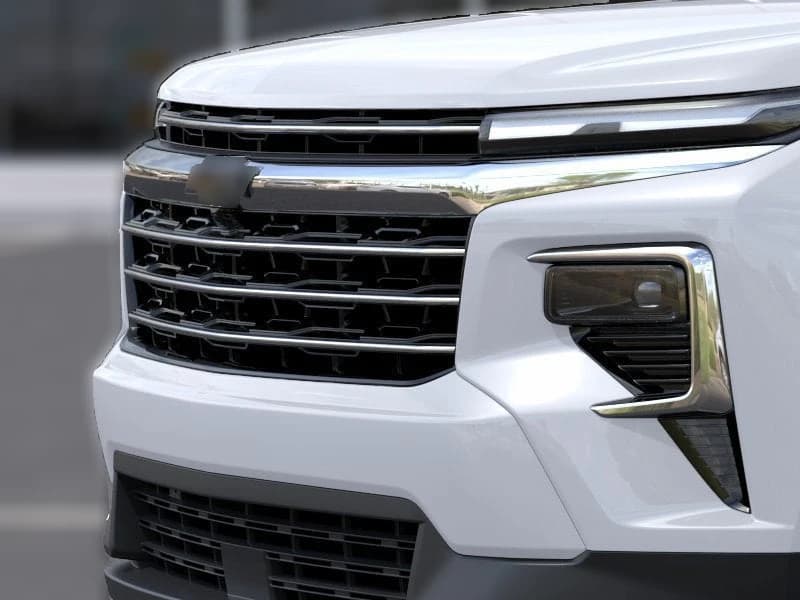 Chevrolet Traverse FWD LT 4dr 2027 — side view